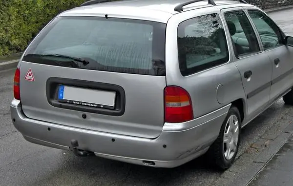 Ford Mondeo I Wagon-0