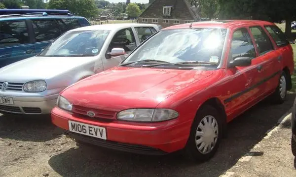 Ford Mondeo I Wagon-1