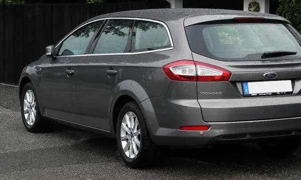 Ford Mondeo III Wagon (facelift 2010)-0