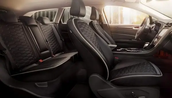 Ford Mondeo IV Hatchback (facelift 2019)-6