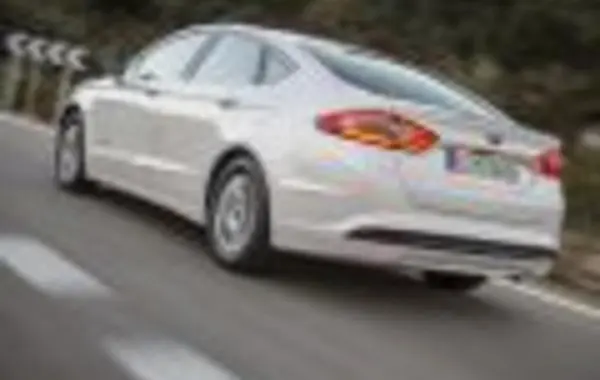 Ford Mondeo IV Sedan-3