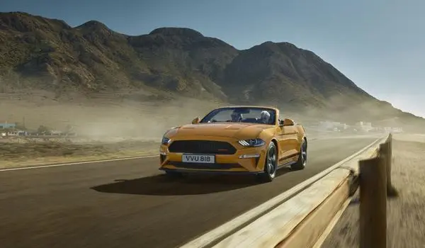 Ford Mustang Convertible VI (facelift 2017)-5