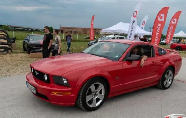 Ford Mustang V