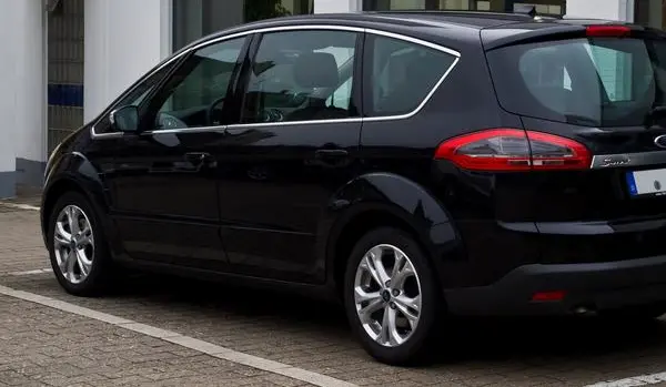 Ford S-MAX (facelift 2010)-0
