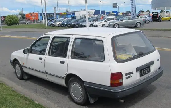 Ford Sierra Turnier I-0