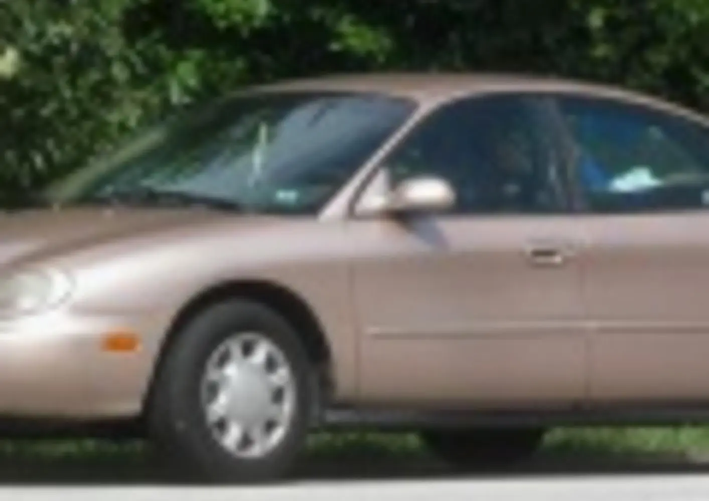 Ford Taurus III-2