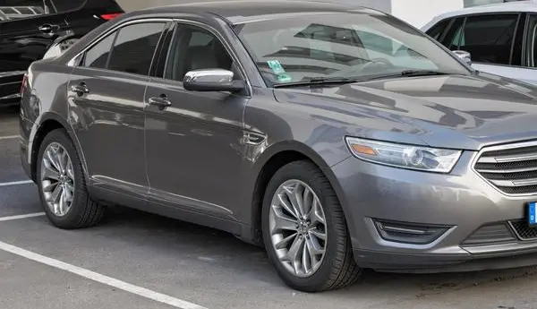 Ford Taurus VI (facelift 2013)-1