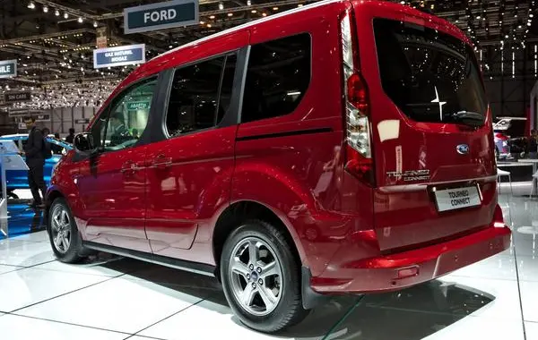 Ford Tourneo Connect II (facelift 2018)-0