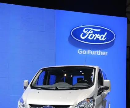 Ford Tourneo Custom I L1-0