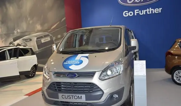 Ford Tourneo Custom I L1-4