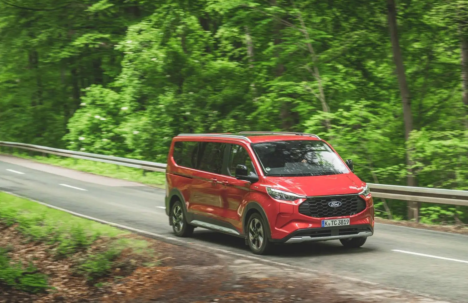 Ford Tourneo Custom II L2-5