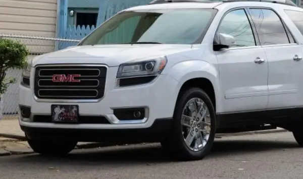 GMC Acadia I (facelift 2013)