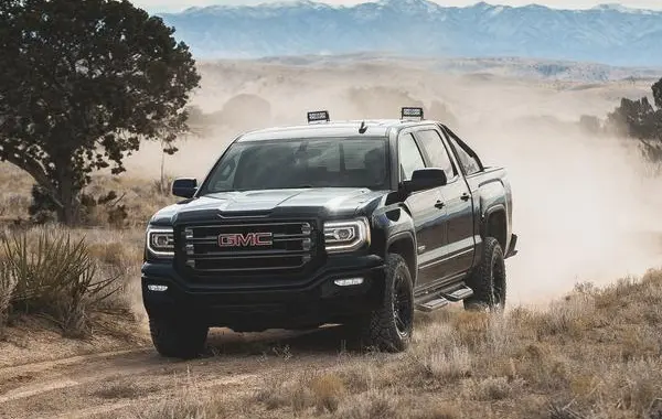GMC Sierra 1500 IV (GMTK2XX, facelift 2016) Crew Cab Short Box-3