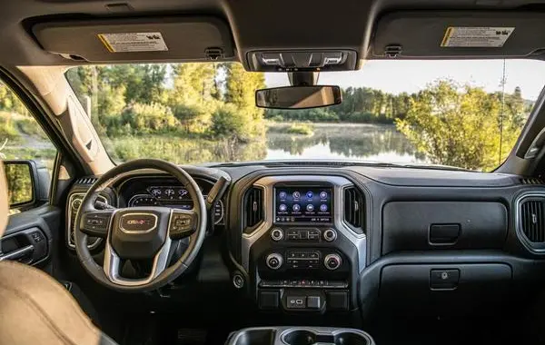 GMC Sierra 1500 V (GMTT1XX) Crew Cab Short Box-5