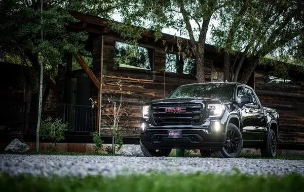 GMC Sierra 1500 V (GMTT1XX) Crew Cab Short Box-4