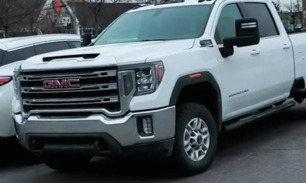 GMC Sierra 1500 V (GMTT1XX) Crew Cab Standard Box