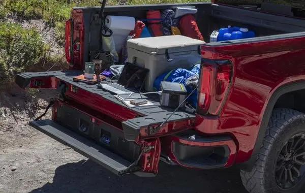 GMC Sierra 1500 V (GMTT1XX, facelift 2022) Crew Cab Short Box-8