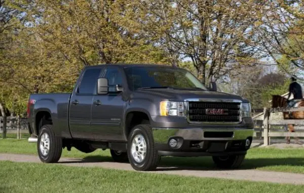 GMC Sierra 2500HD III (GMT900, facelift 2011) Crew Cab Standard Box