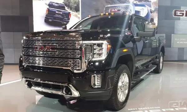 GMC Sierra 2500HD IV (GMTK2XX) Double Cab Standard Box-6
