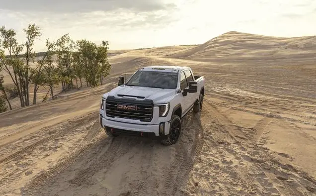 GMC Sierra 2500HD V (GMTT1XX, facelift 2024) Crew Cab Standard Bed-1