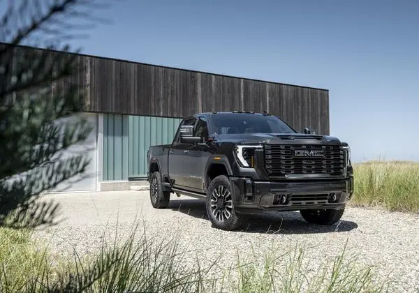 GMC Sierra 2500HD V (GMTT1XX, facelift 2024) Crew Cab Standard Bed-8