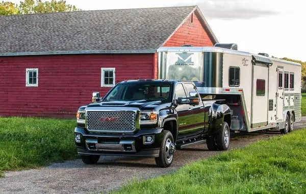 GMC Sierra 3500HD IV (GMTK2XX) Crew Cab Long Box-3