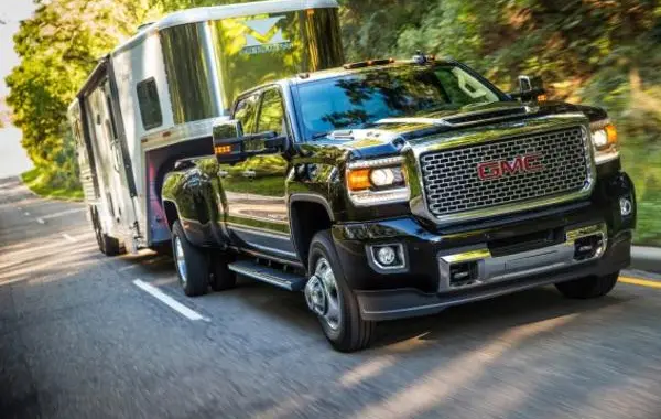 GMC Sierra 3500HD IV (GMTK2XX) Crew Cab Long Box-4