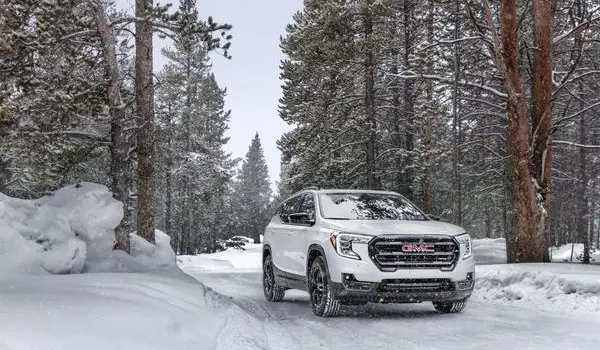 GMC Terrain II (facelift 2022)-4