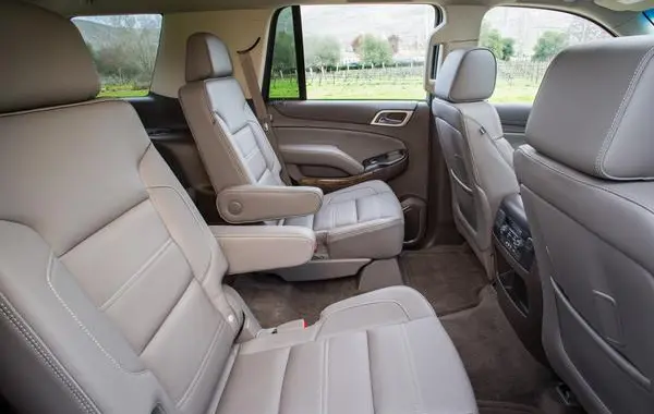 GMC Yukon IV-4