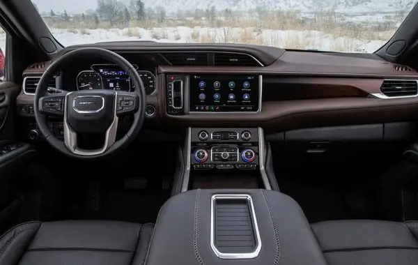 GMC Yukon XL V-4