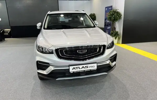 Geely Atlas Pro-5