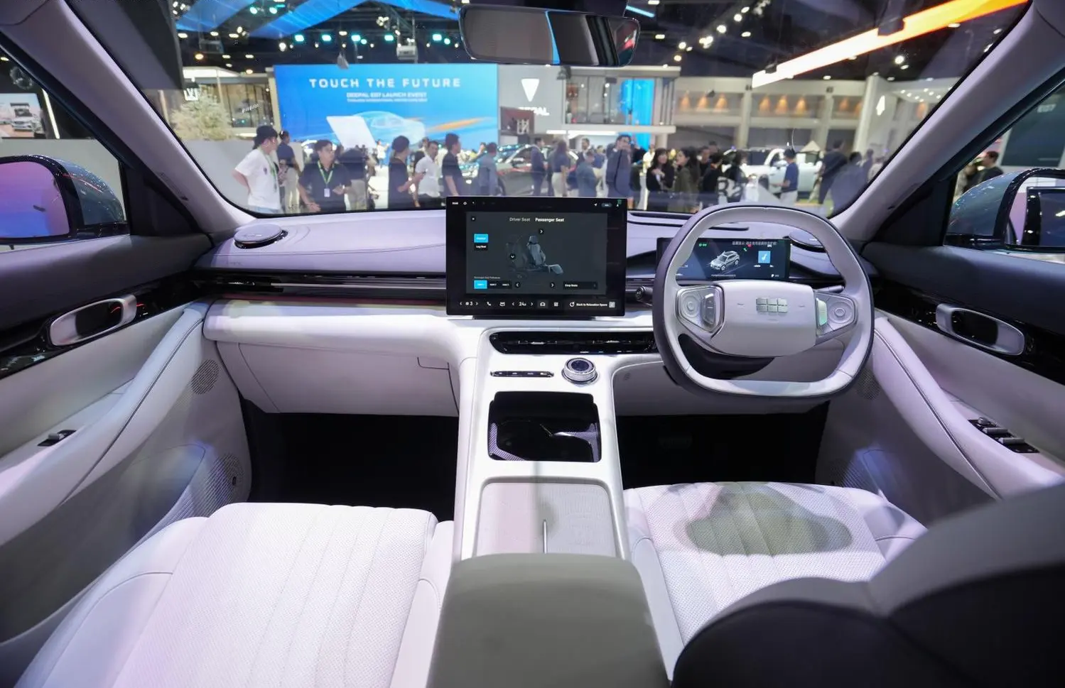 Geely EX5-1