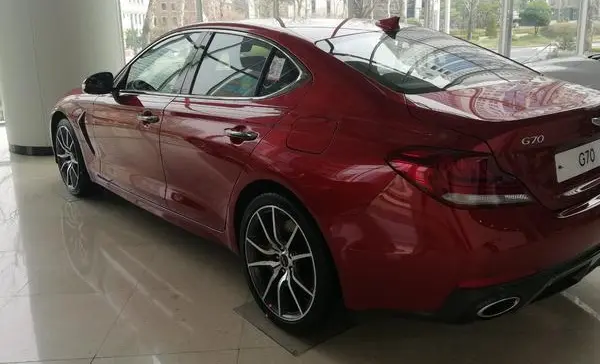 Genesis G70-6