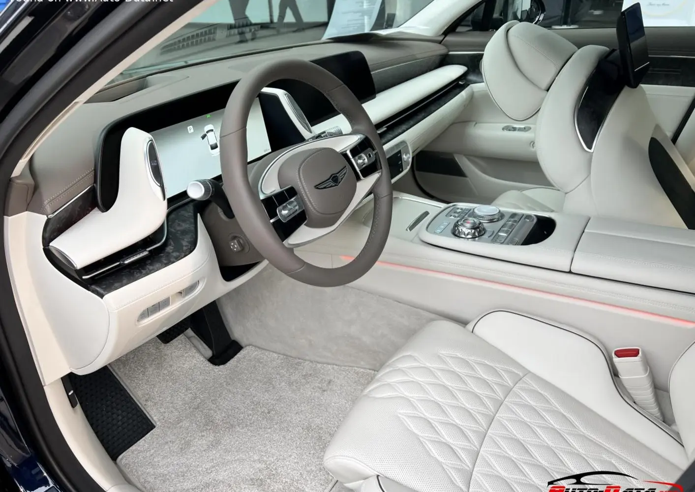 Genesis G90 II LWB-9
