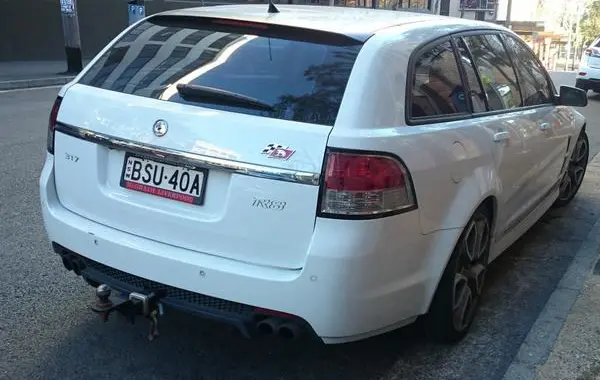 HSV Clubsport Tourer (VE II)-0