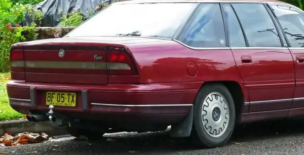 Holden Caprice-0