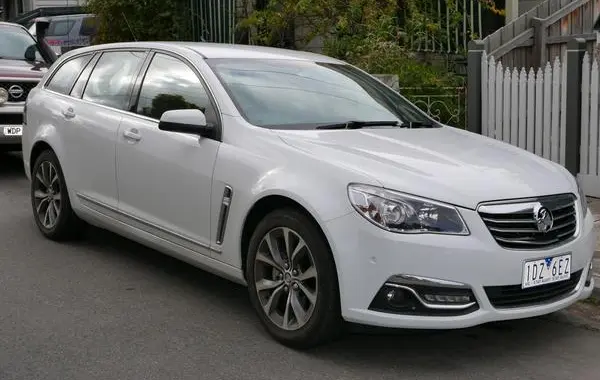 Holden Commodore Sportwagon IV (VF)-1