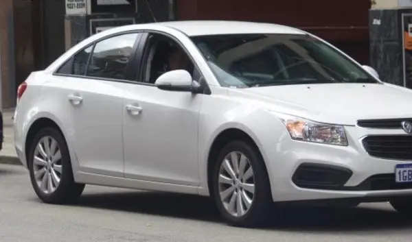 Holden Cruze Sedan (JH, facelift 2015)
