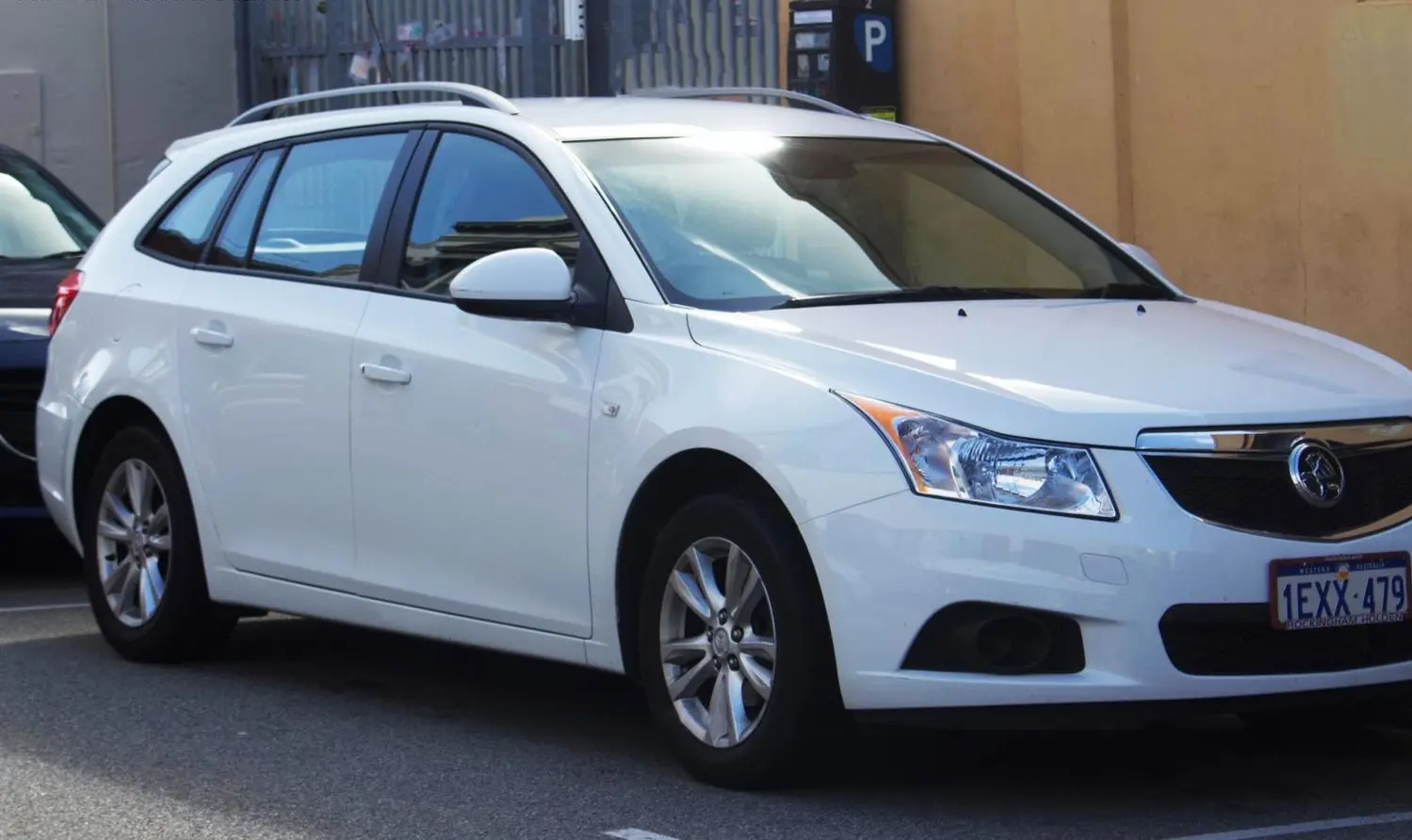 Holden Cruze Sportwagon (JH)-2