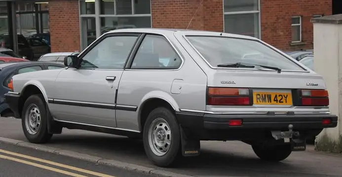 Honda Accord II Hatchback (AC,AD)-0