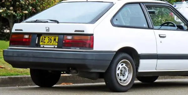 Honda Accord II Hatchback (AC,AD facelift 1983)-0