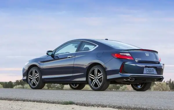 Honda Accord IX Coupe (facelift 2015)-2