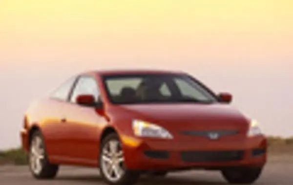 Honda Accord VII Coupe-3