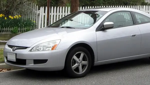 Honda Accord VII Coupe-0