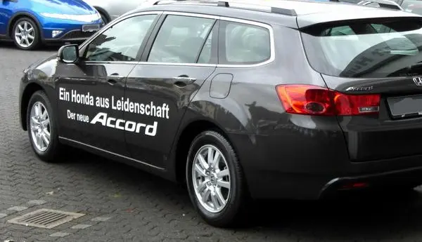 Honda Accord VIII Wagon-2