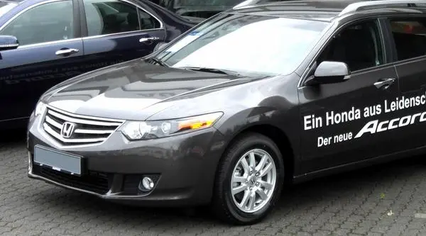 Honda Accord VIII Wagon-1