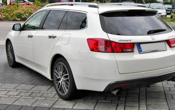 Honda Accord VIII Wagon-0