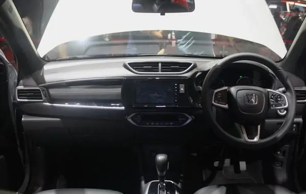 Honda BR-V II-1