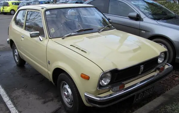 Honda Civic I Hatchback-2