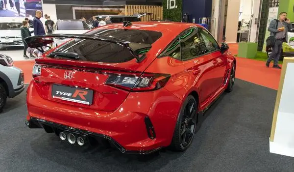 Honda Civic Type R (FL5)-2